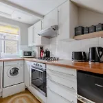 Vogue 1 Bedroom Pimlico Flat Near Victoria Station